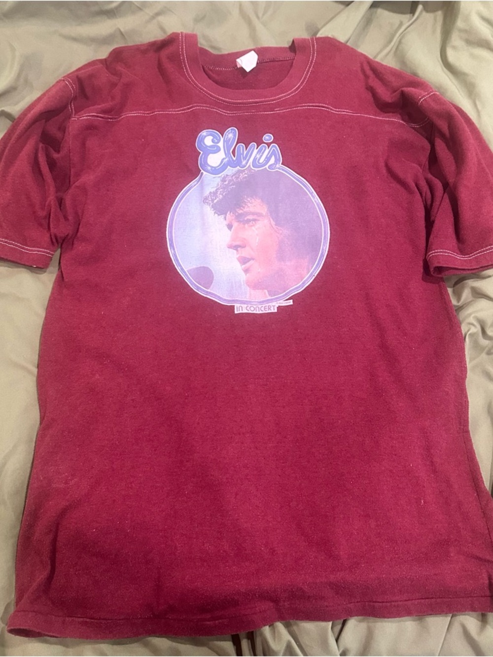 Rare VTG Elvis concert tshirt adult xl